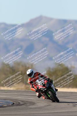 media/Dec-07-2025-CVMA (Sun) [[3e7d2de5dc]]/Race 12- Formula 40 MW and LW/